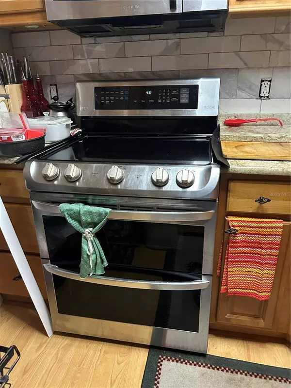 11412 103RD ST, Largo, FL 33773