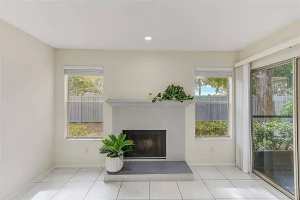 1723 HAMPTON LN #406, Palm Harbor, FL 34683