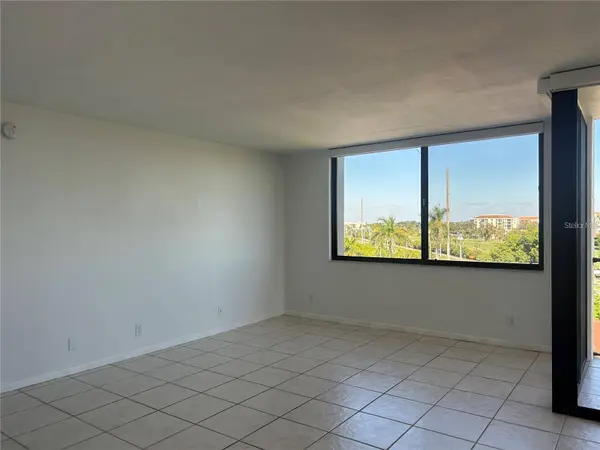 6365 BAHIA DEL MAR BLVD #506, St Petersburg, FL 33715