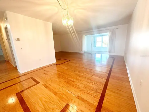 1819 SHORE DR S #307, South Pasadena, FL 33707