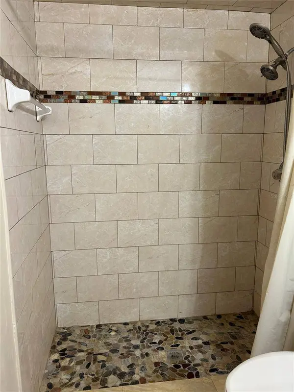 3146 CARLOS DR, Dunedin, FL 34698