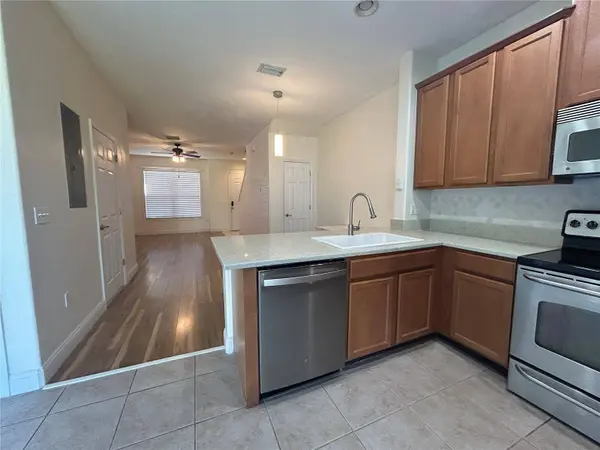 6706 47TH ST N, Pinellas Park, FL 33781