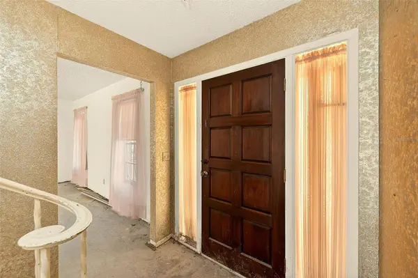 205 GULF BLVD, Belleair Beach, FL 33786