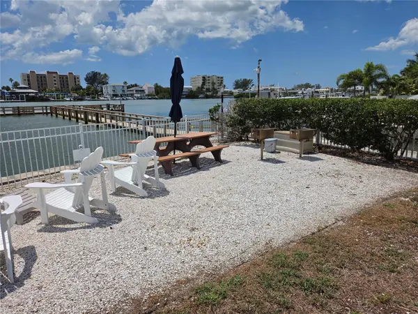 10351 REGAL DR #3, Largo, FL 33774