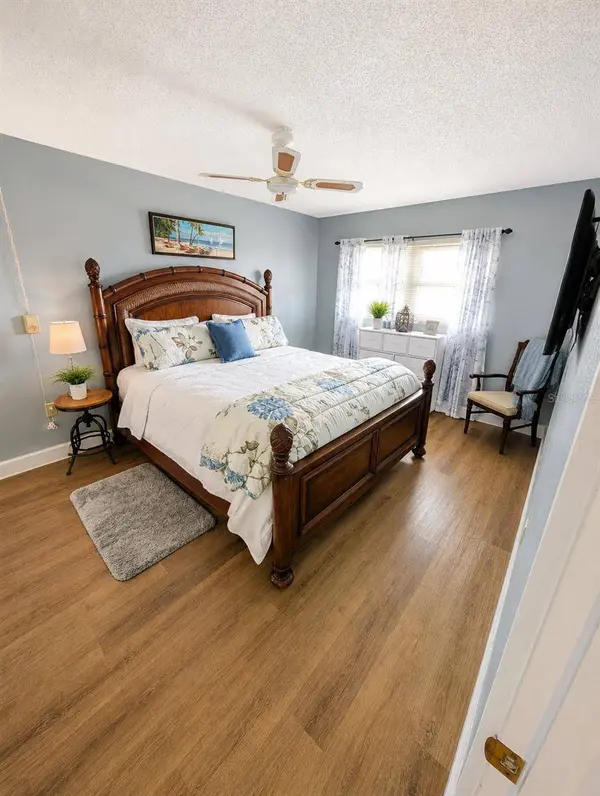 9950 62ND TER N #315, St Petersburg, FL 33708
