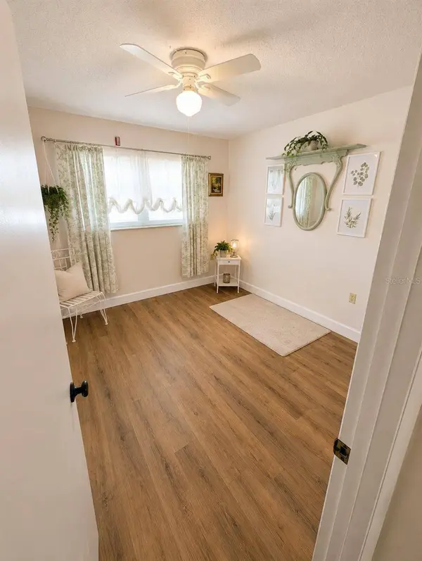 9950 62ND TER N #315, St Petersburg, FL 33708