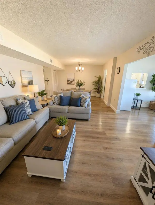 9950 62ND TER N #315, St Petersburg, FL 33708
