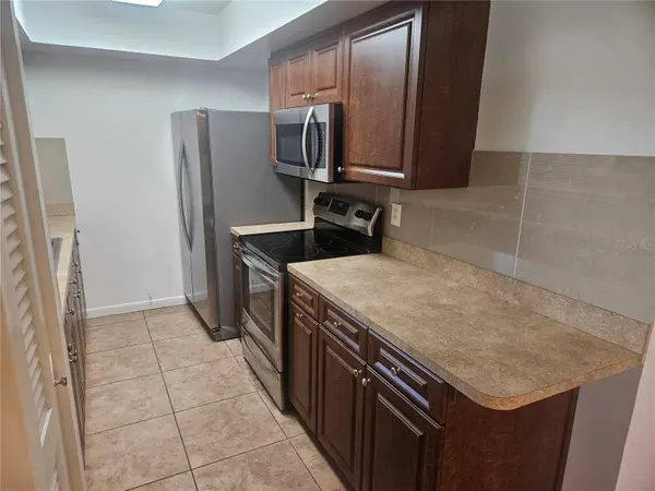 1845 HIGHLAND AVE S #6, Clearwater, FL 33756