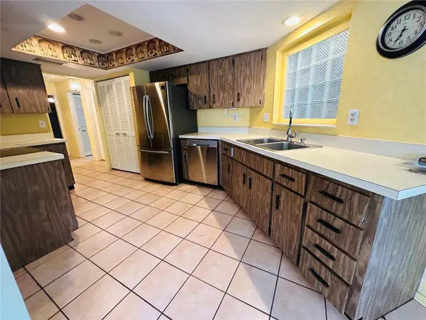 2361 ORANGESIDE RD, Palm Harbor, FL 34683