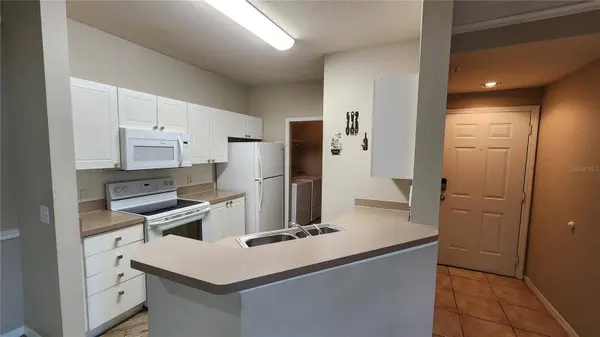 5134 NORTHRIDGE RD #203, Sarasota, FL 34238