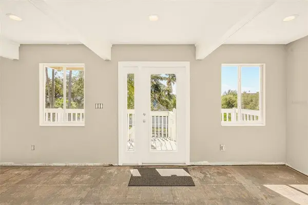 7400 140TH ST, Seminole, FL 33776