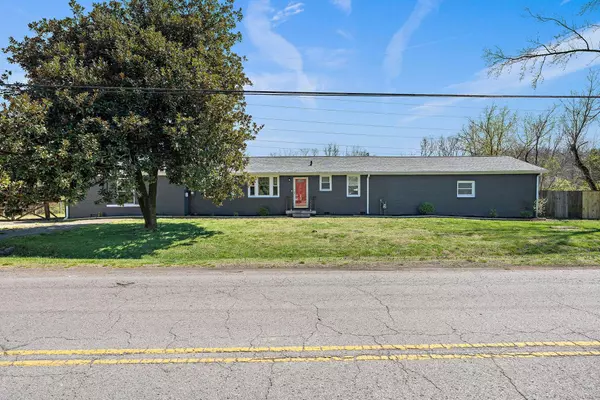 3205 W Hamilton Ave, Nashville, TN 37218