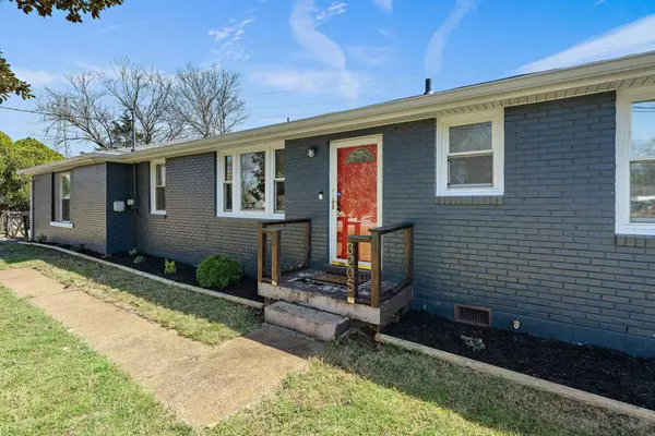 3205 W Hamilton Ave, Nashville, TN 37218