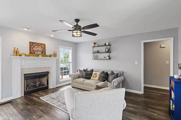 1138 Lamont Ct, Clarksville, TN 37042