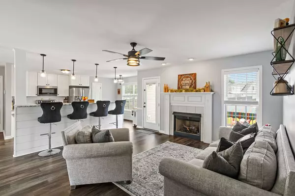 1138 Lamont Ct, Clarksville, TN 37042