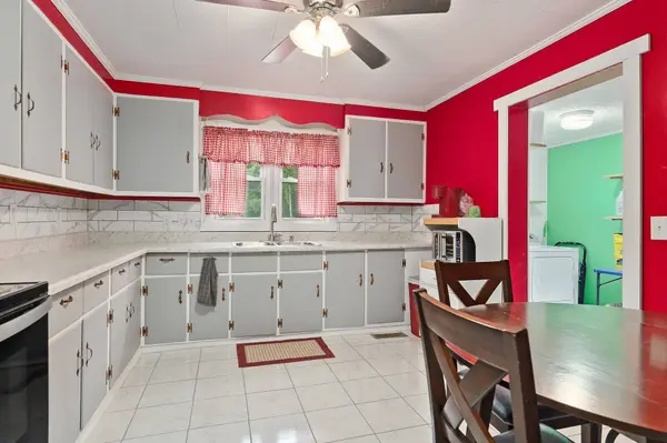 660 Kennedy St, Mcminnville, TN 37110