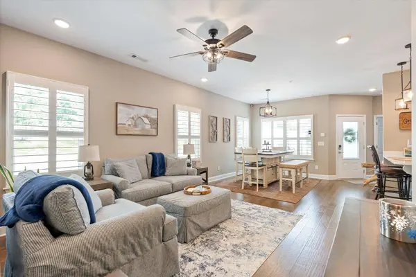 217 Trevor Dr, Mount Juliet, TN 37122