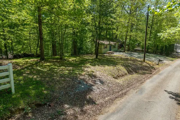 474 Timberlake Dr, Smithville, TN 37166