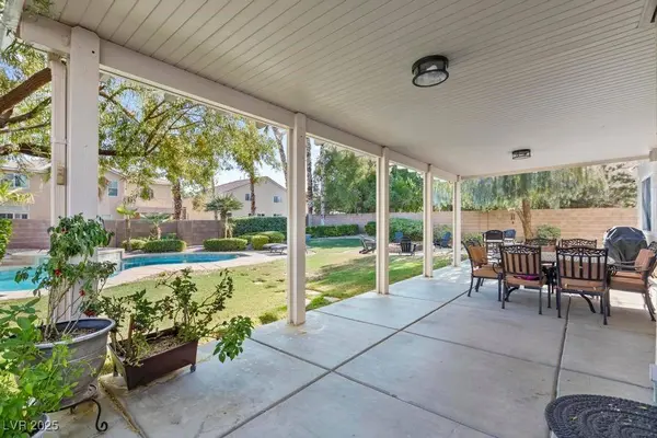8121 Eagle Clan CT, Las Vegas, NV 89131