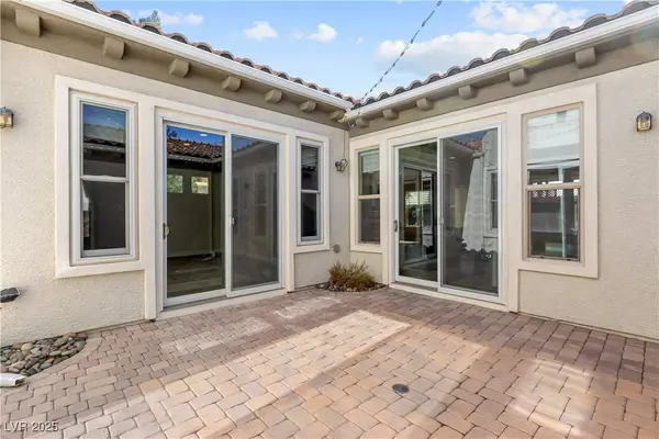 7215 Laramie AVE, Las Vegas, NV 89113