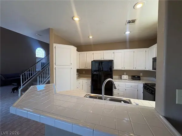 9644 Towngate AVE, Las Vegas, NV 89129