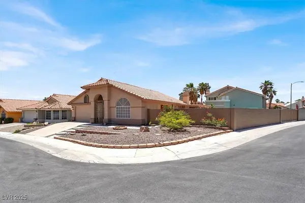 1613 Glenrosa DR, North Las Vegas, NV 89031