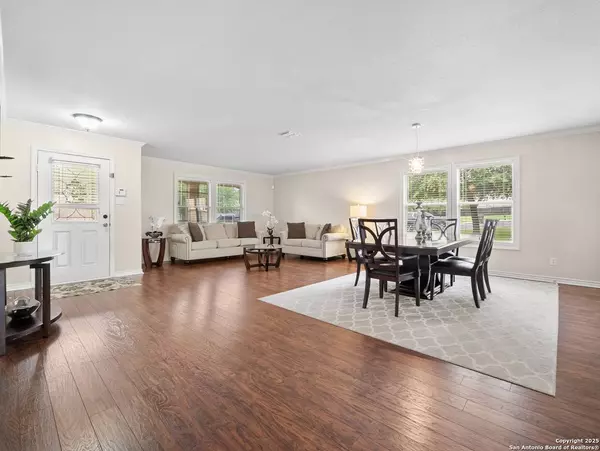 10006 Moongrove, San Antonio, TX 78239