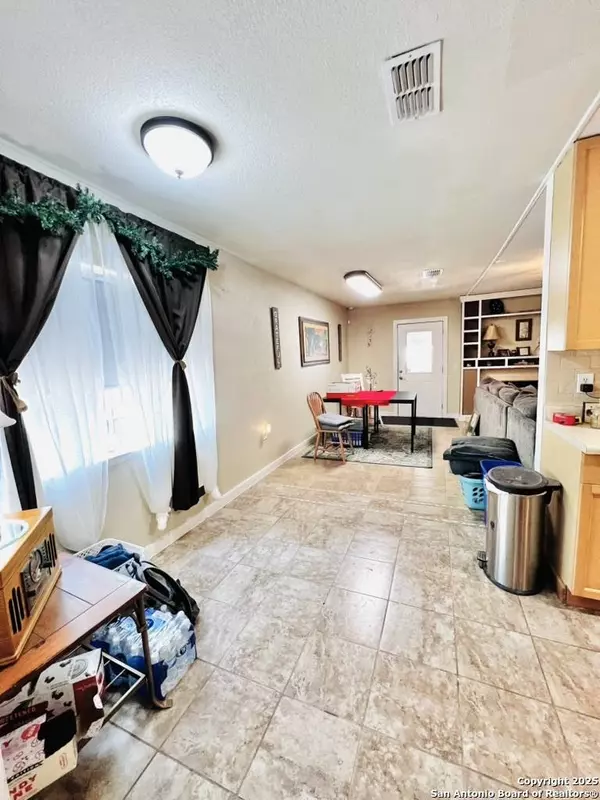 12731 Popes Creek, San Antonio, TX 78233