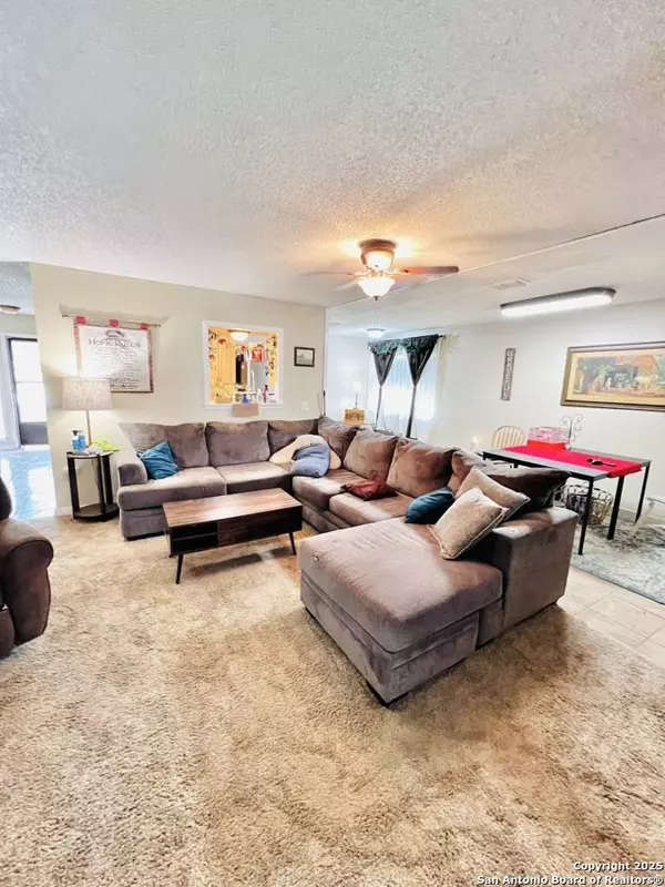 12731 Popes Creek, San Antonio, TX 78233