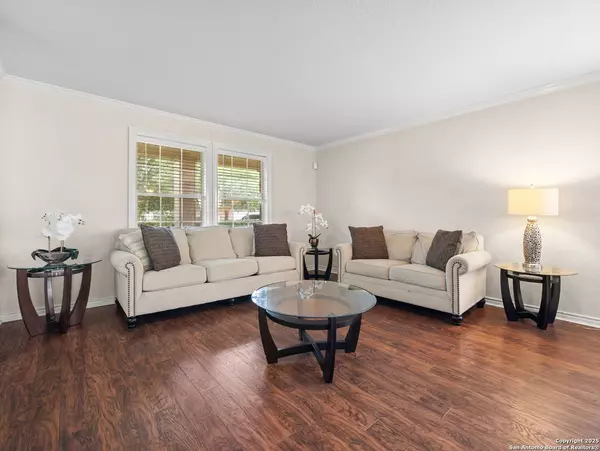 10006 Moongrove, San Antonio, TX 78239