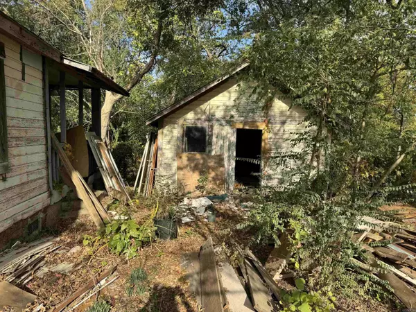 710 11th Street, Mena, AR 71953