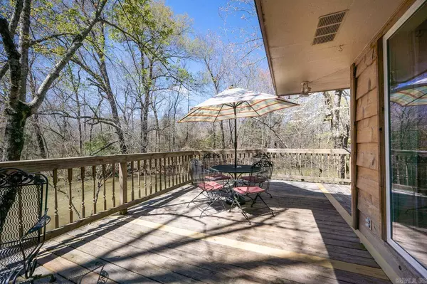 300 Polk Road 195, Mena, AR 71953