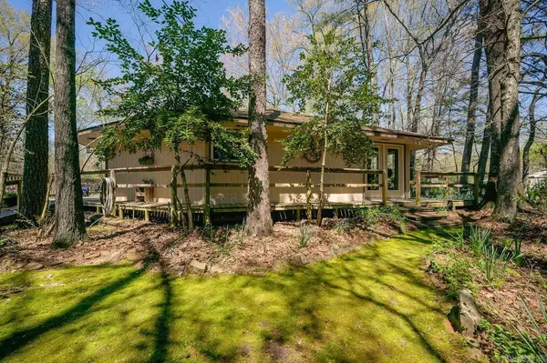 300 Polk Road 195, Mena, AR 71953