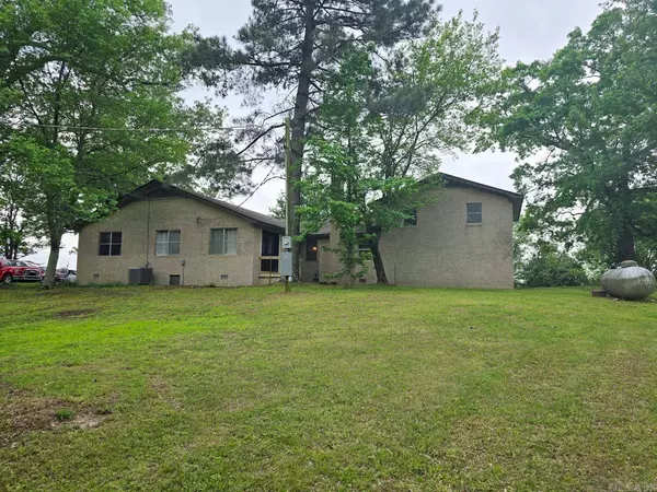 775 Polk Road 93, Mena, AR 71953