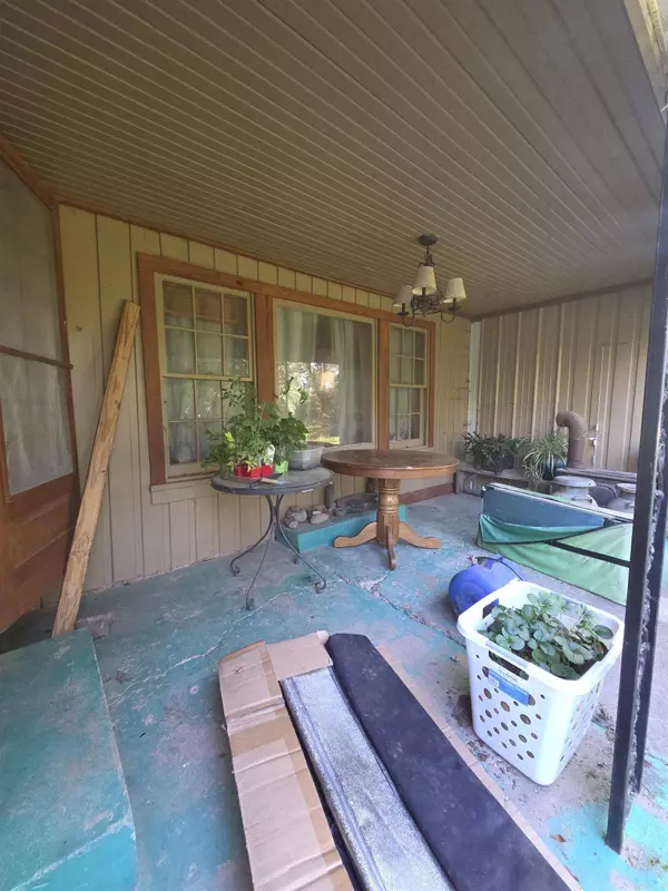 430 Polk Road 30, Hatfield, AR 71945