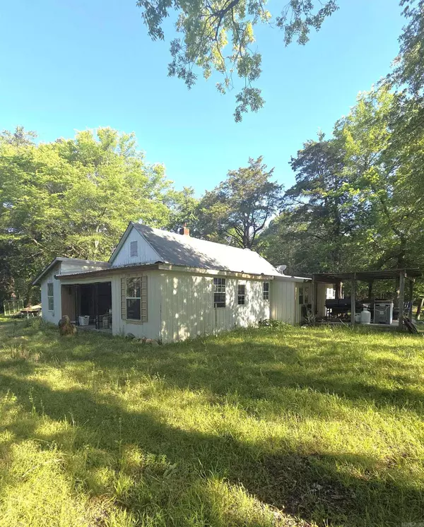 430 Polk Road 30, Hatfield, AR 71945