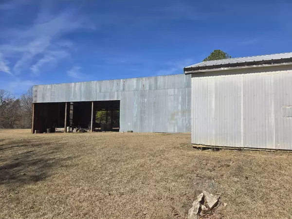 357 Polk Road 125, Mena, AR 71953