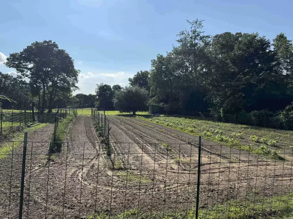 7498 US HWY 71 S, Wickes, AR 71973