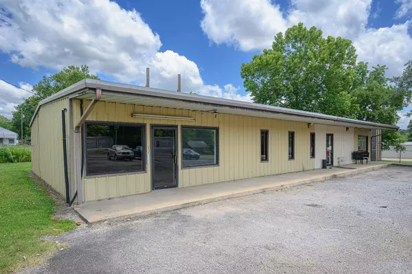 5569 Highway 71 South, Cove, AR 71937