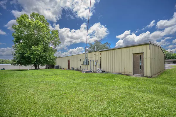 5569 Highway 71 South, Cove, AR 71937