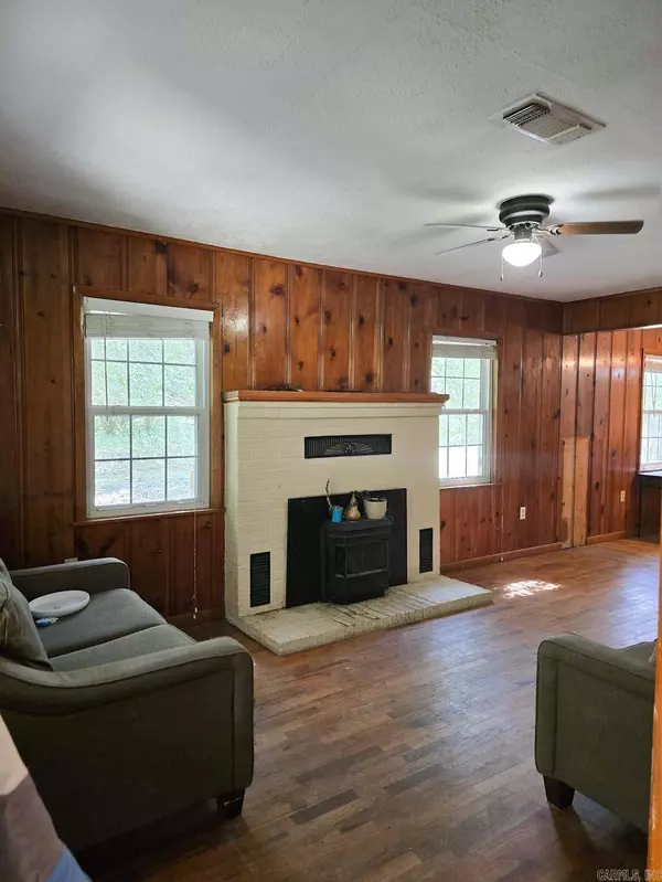 130 Polk Road 30, Hatfield, AR 71945