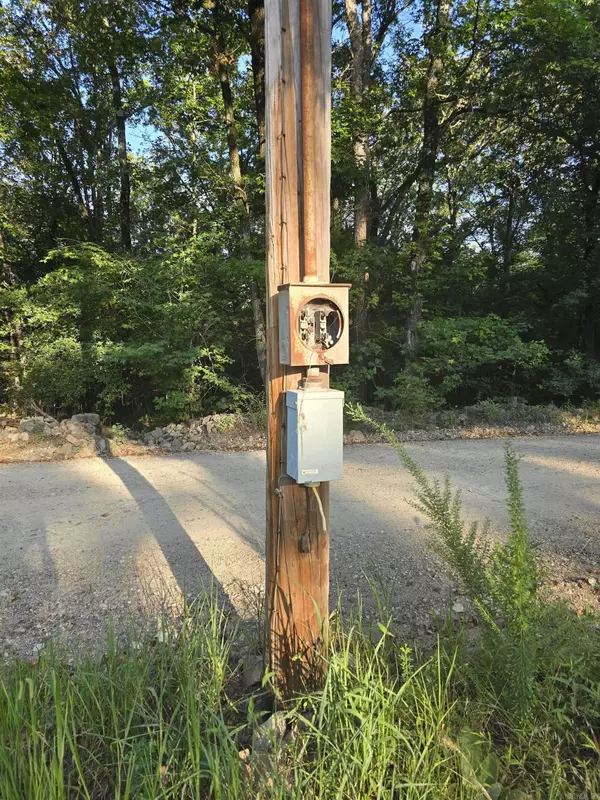 210 Polk Road 121, Mena, AR 71953