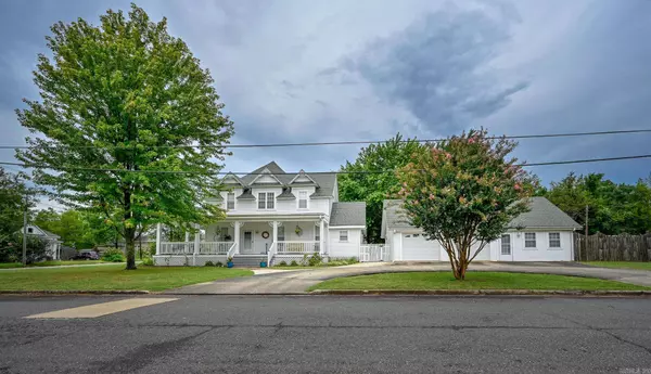 310 Tenth Street, Mena, AR 71953