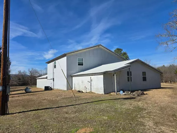 357 Polk Road 125, Mena, AR 71953