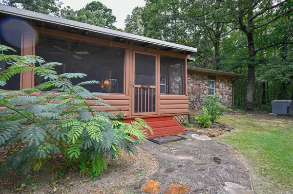 1879 Highway 270, Mena, AR 71953