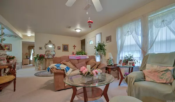 103 Pine Hollow Lane, Mena, AR 71953-0000