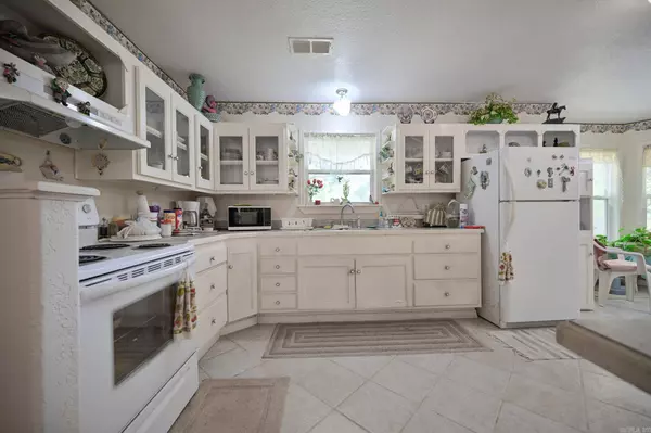 103 Pine Hollow Lane, Mena, AR 71953-0000