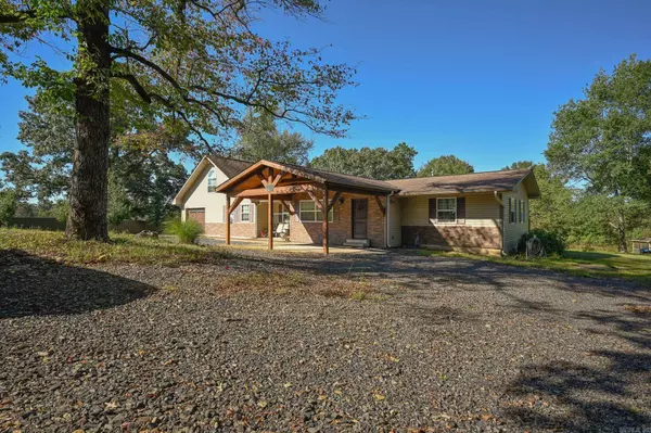 122 Polk Road 286, Hatfield, AR 71945