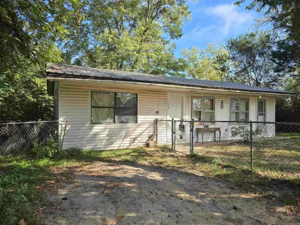 130 W Johnson, Hatfield, AR 71953
