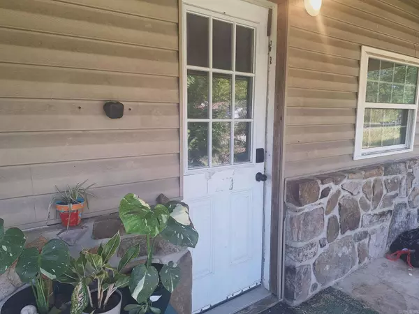 709 Ninth Street, Mena, AR 71953